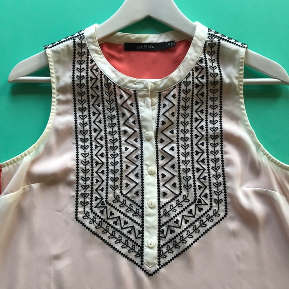 Cute cream/orange top with black embroidery design - Picture 5 of 8